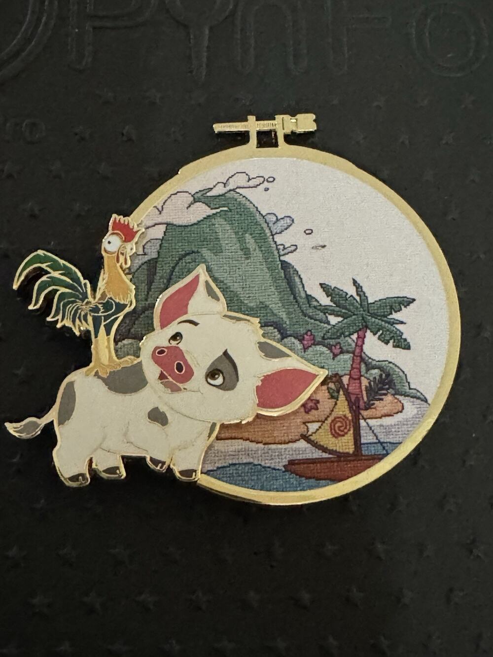 PALM Pink A La Mode Disney Sidekicks Cross Stitch Moana Pin: Pua & Hei -LE 500